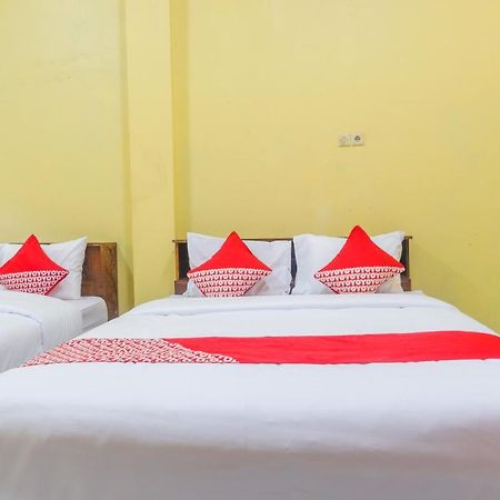 De Oranje Room Depok Buitenkant foto